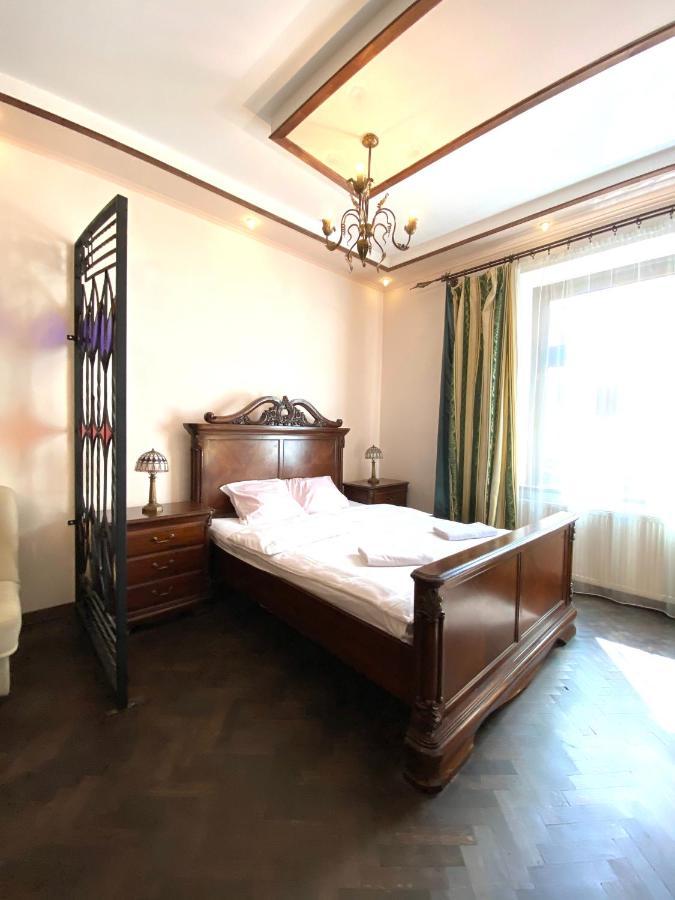 Квартира На Вулиці Лесі Українки 19 Leópolis Exterior foto