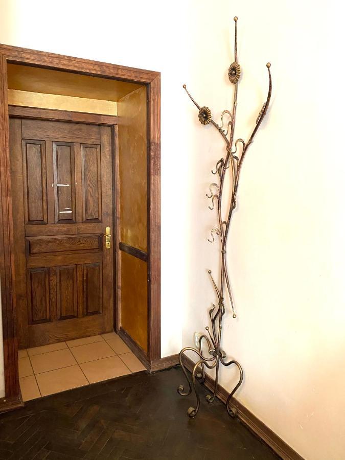 Квартира На Вулиці Лесі Українки 19 Leópolis Exterior foto